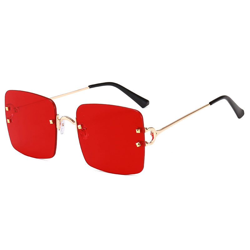 Damen quadratische Sonnenbrille mit elegantem Metallrahmen und robusten Gläsern Brehn