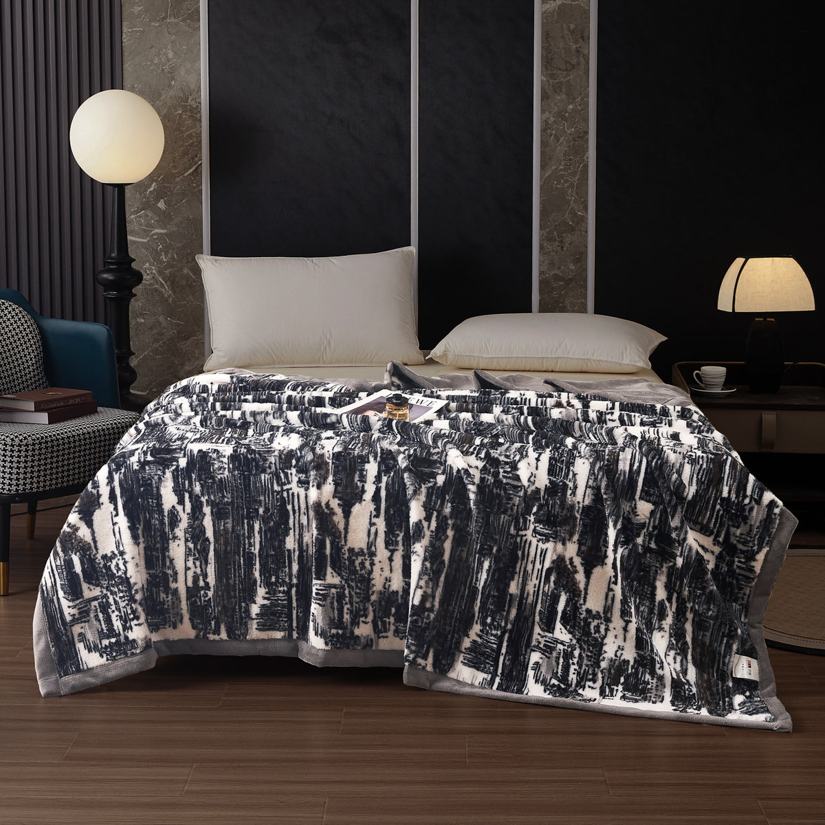 Plüsch-Mikrofaser-Fleece-Wurfdecke mit Silhouette-Blumenmuster