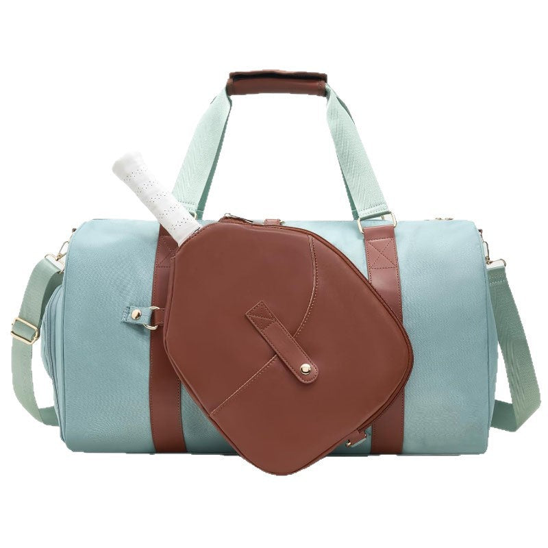 Sportliche Reisetasche mit Integriertem Zubehör Brehn