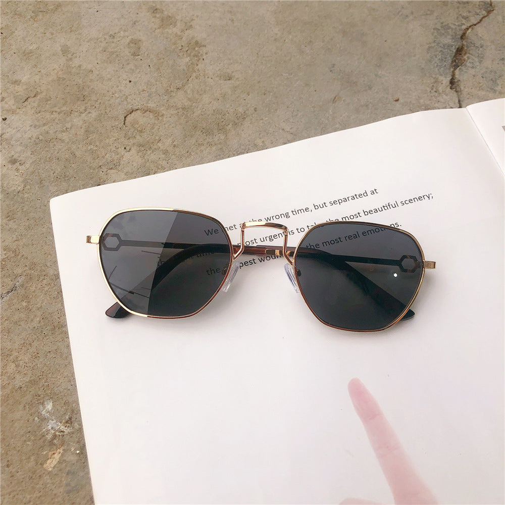 Vintage-inspirierte geometrische Rahmen-Sonnenbrille Brehn