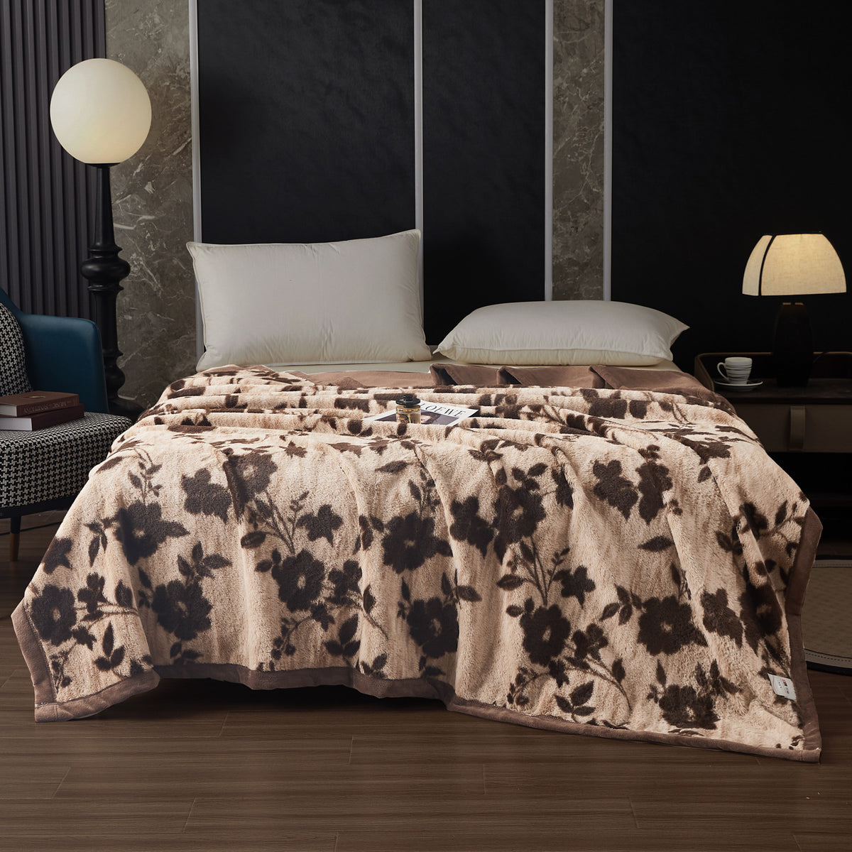 Plüsch-Mikrofaser-Fleece-Wurfdecke mit Silhouette-Blumenmuster