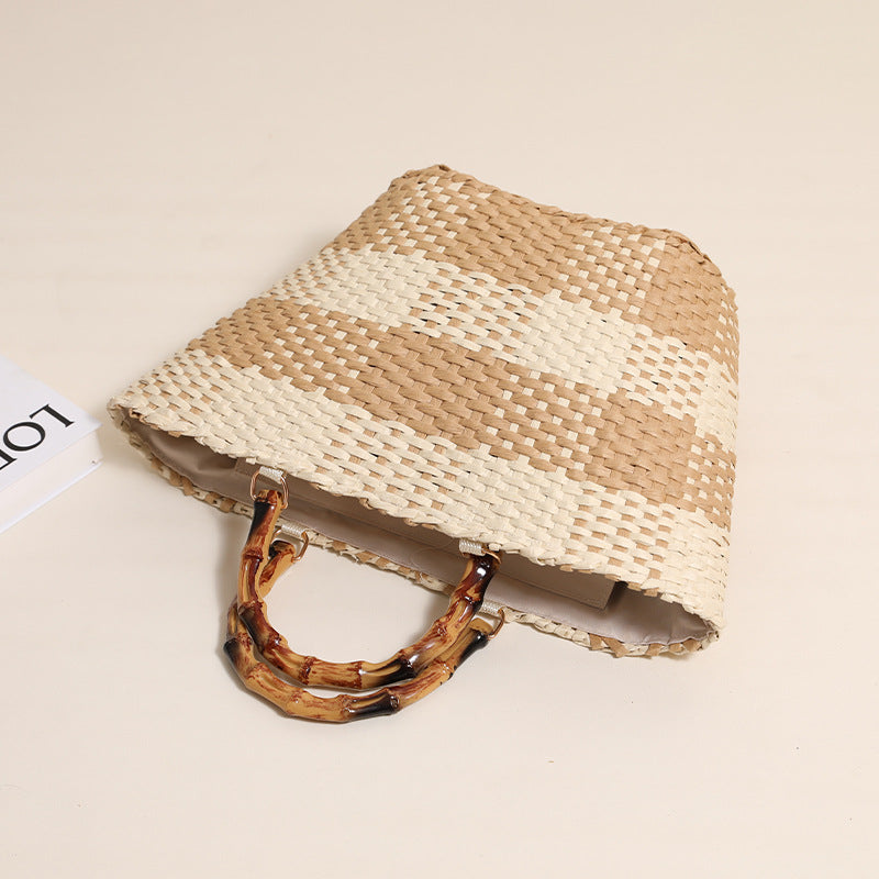 Geflochtene Basttasche mit Bambusgriff und Dekorativem Futter Brehn