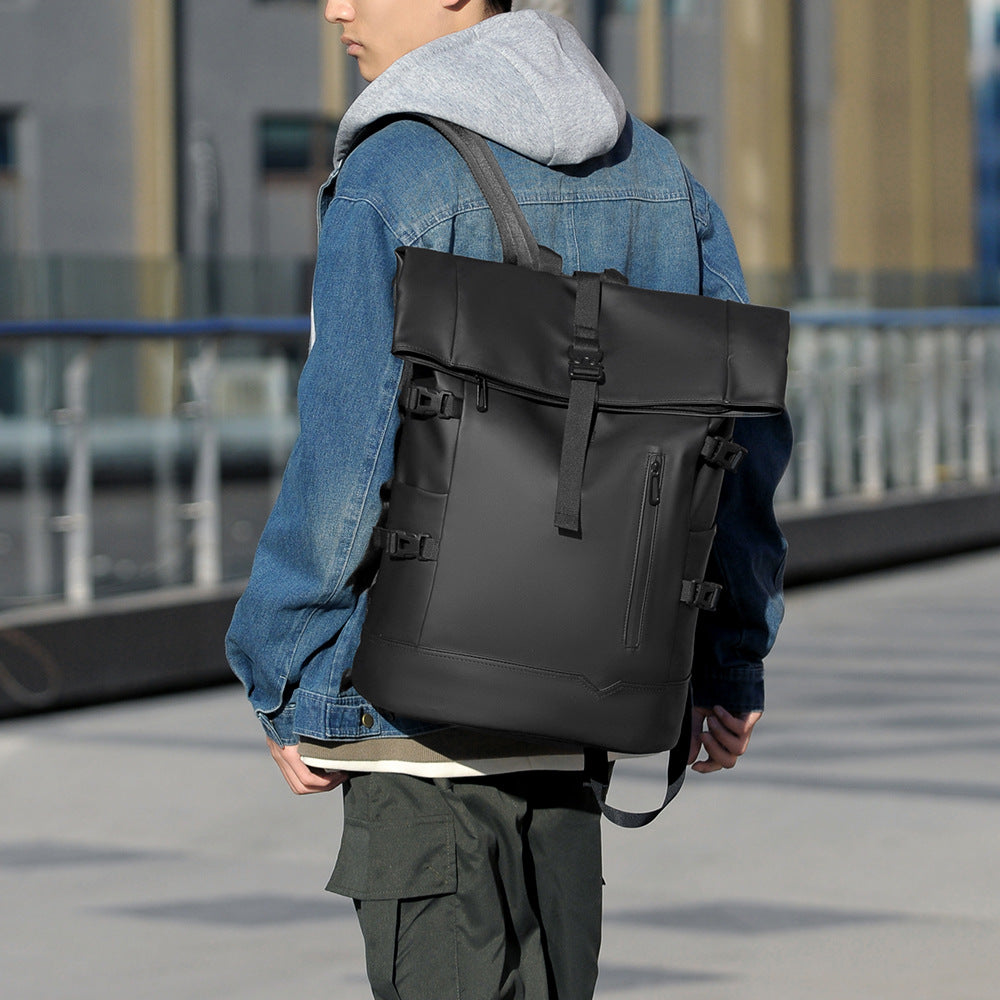 Stylischer Rolltop-Rucksack mit Vielseitigen Organisationsfächern Brehn