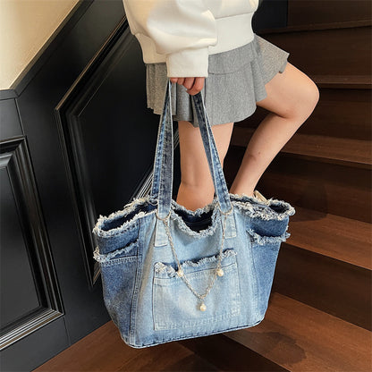 Distressed Denim Tragetasche