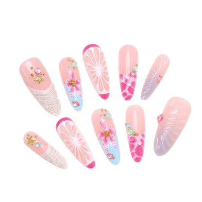 Kunstnagelset mit floralem und fröhlichem Design Brehn