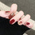Elegantes Nageldesign mit floralen und glitzernden Akzenten Brehn