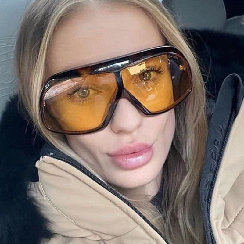 Damen oversized Sonnenbrille im modischen Schildkrötenmuster Brehn