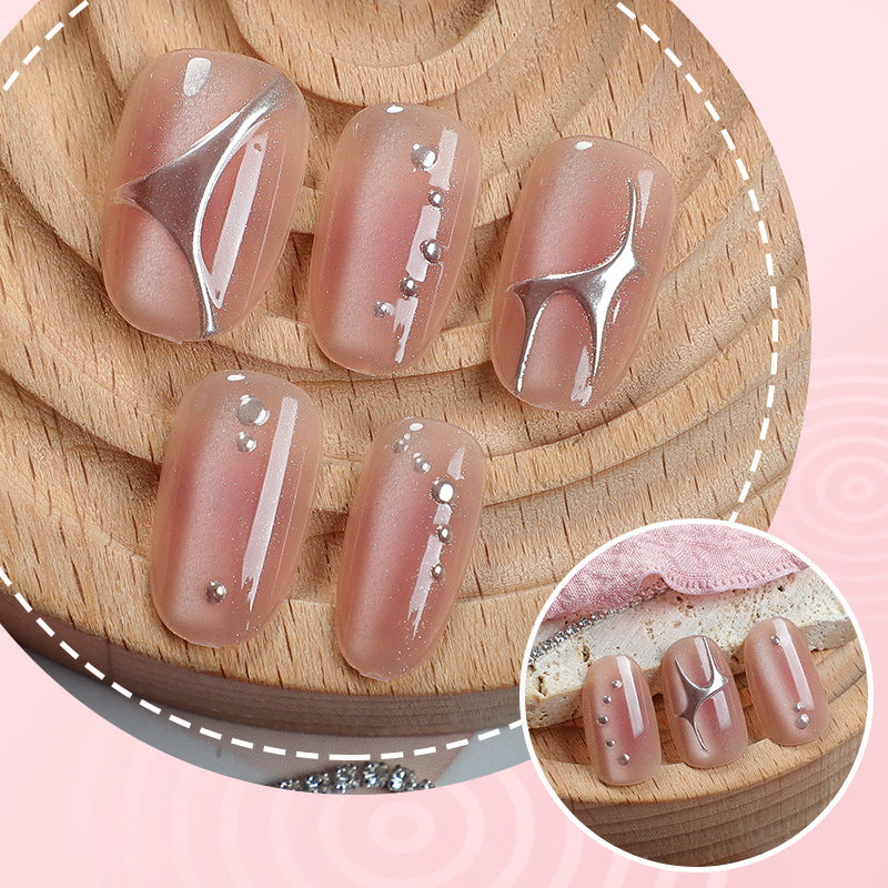 Elegantes Press-On-Nagelset mit hochwertigem Design
