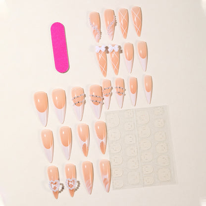 Elegante Stiletto Strass Nagelkunst Verlängerungen Brehn