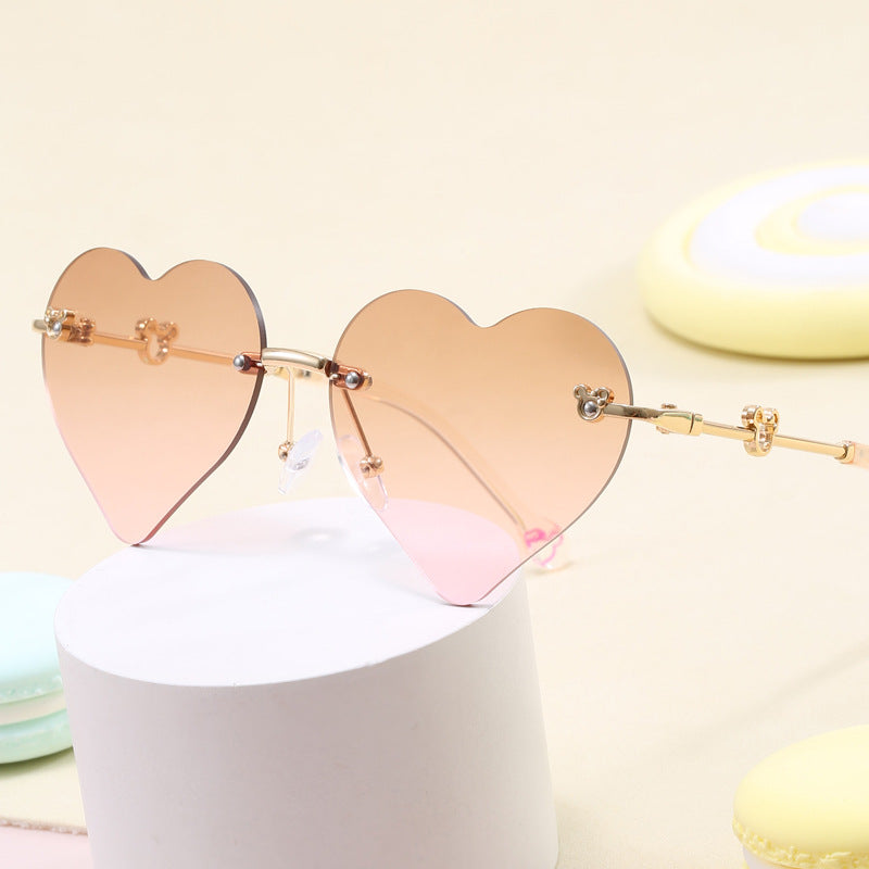 Damen Herzförmige Sonnenbrille mit verspiegelten Gläsern Brehn