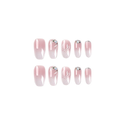 Kunstvolle Nagelverlängerungen mit elegantem Ombre-Design Brehn