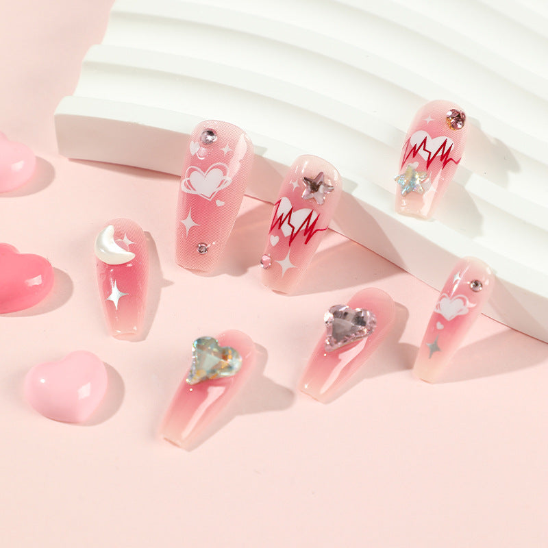 Kunstvolle Gel-Nägel mit Glamourösen Verzierungen Brehn