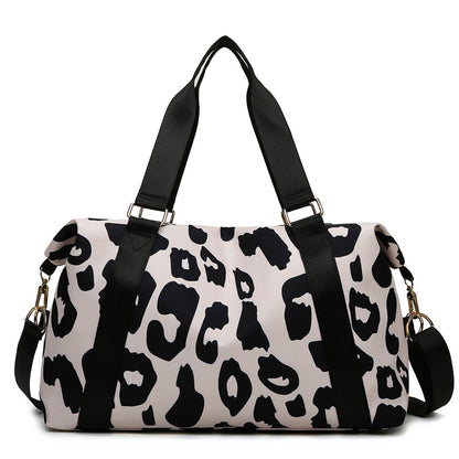 Sportliche Reisetasche mit Modernem Leoparden-Muster Brehn