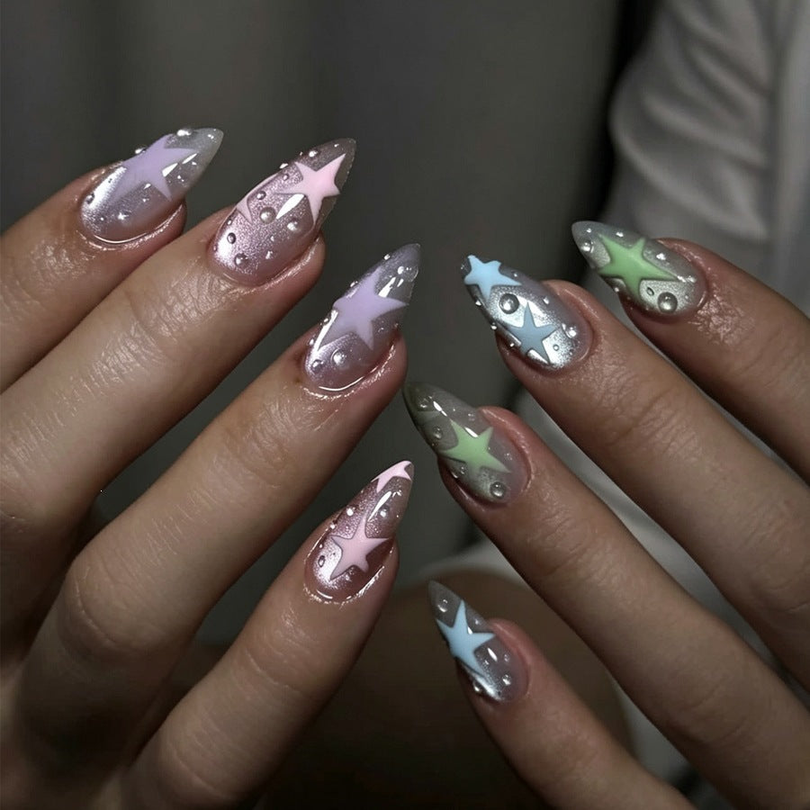 Kreatives Kunstnagelset Brehn