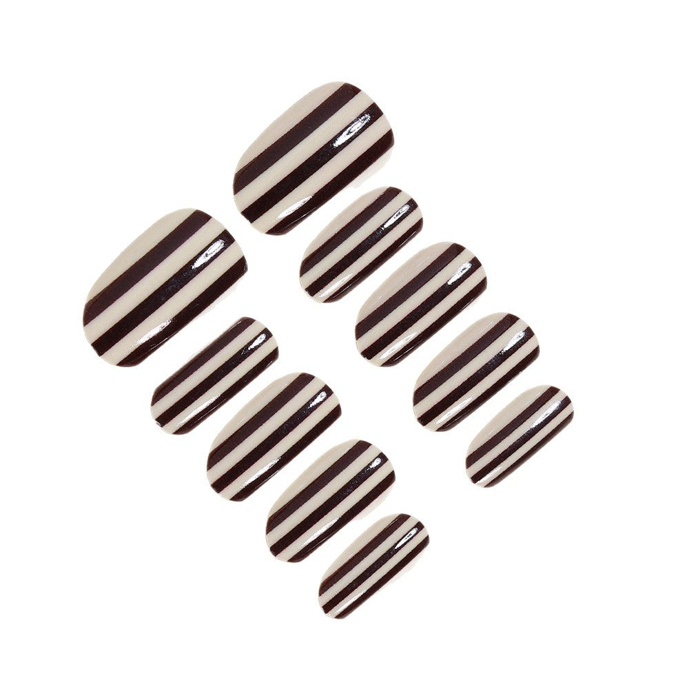 Gestreiftes Nagelkunst-Wickelset Brehn