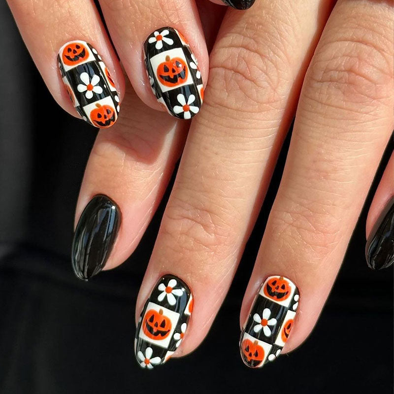 Halloween-Themen-Nagelkunst