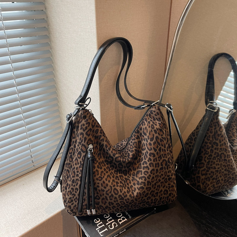 Chic Leopardenmuster Hobo Tasche Brehn