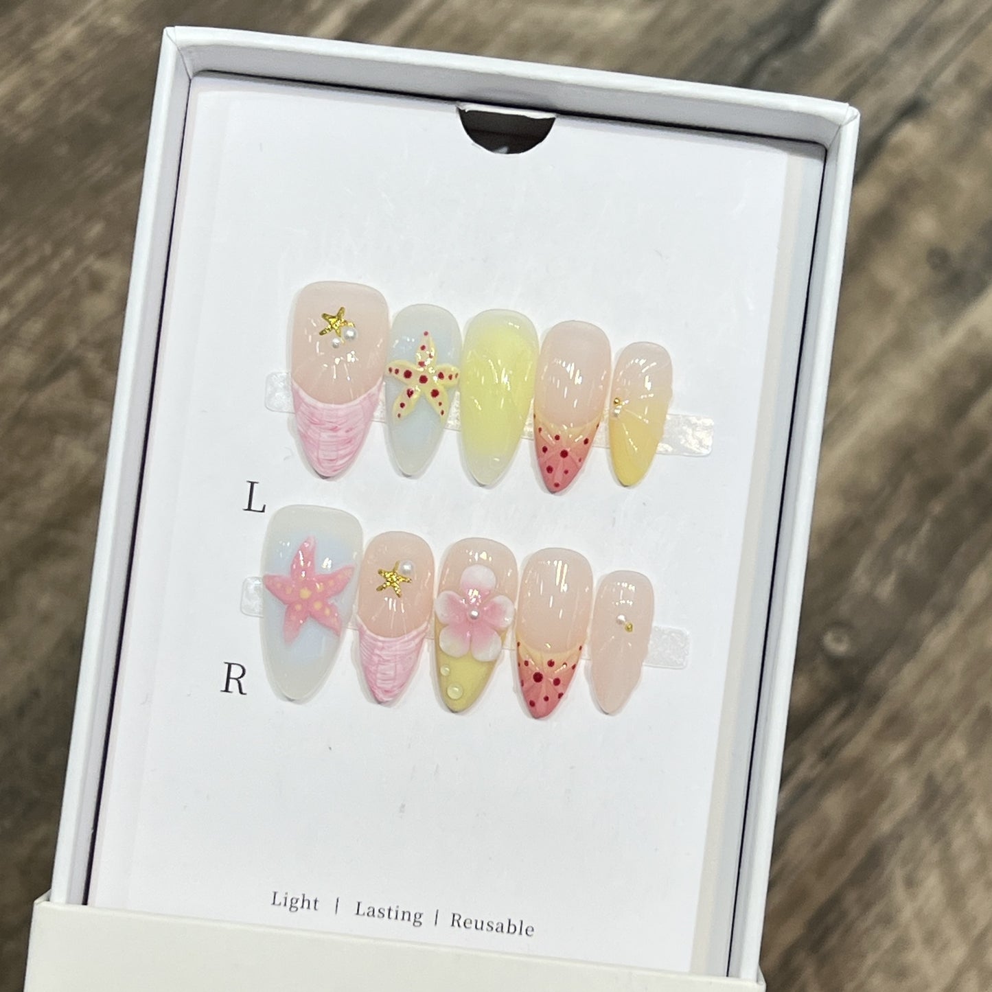 Sommer-inspiriertes Press-On Nagelkunstset Brehn