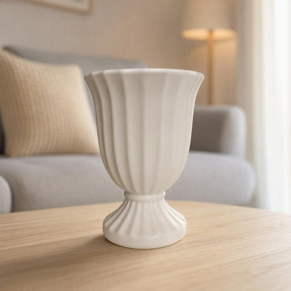 Majestätische gerippte dekorative Vase Brehn