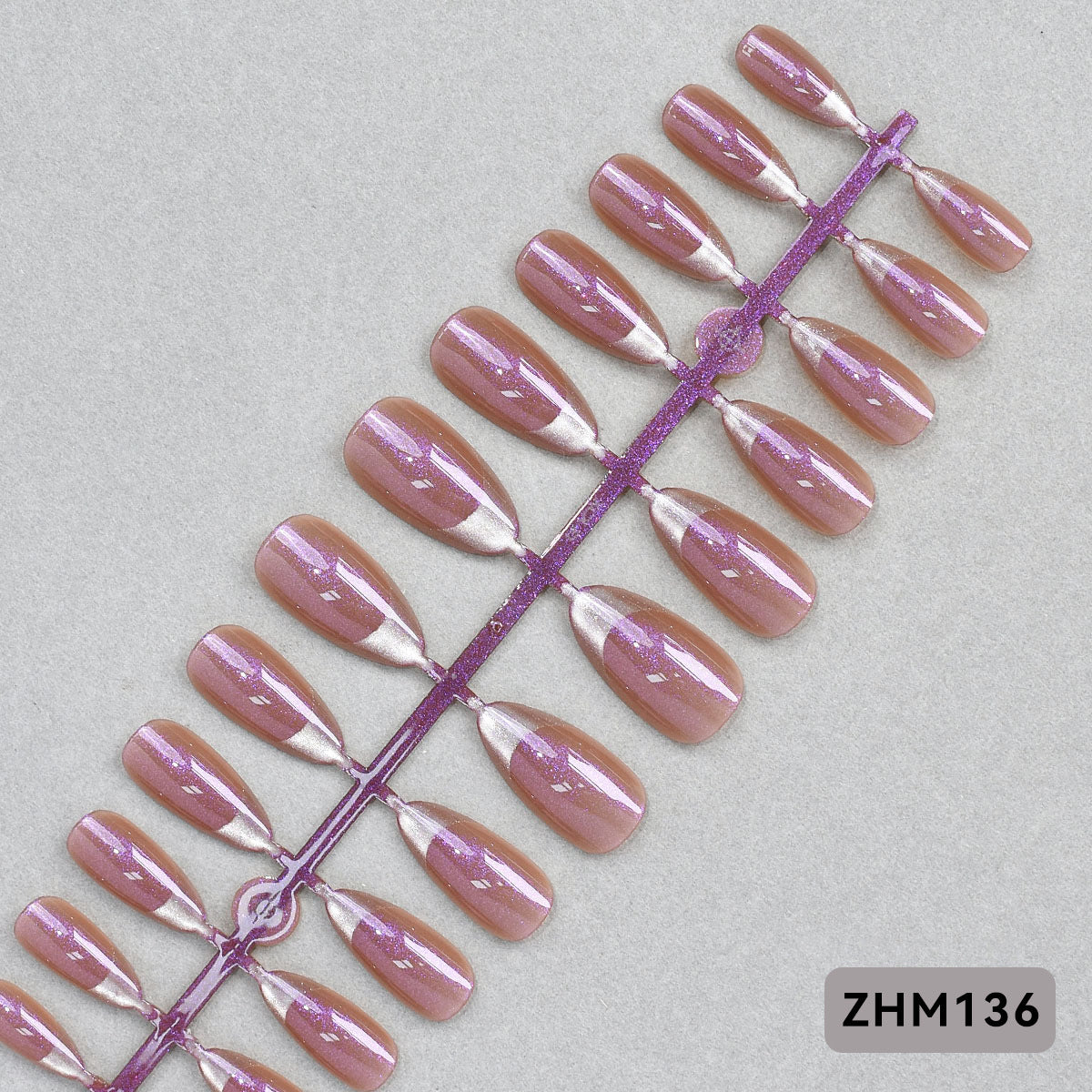 Elegante Press-On Nagelspitzen Brehn