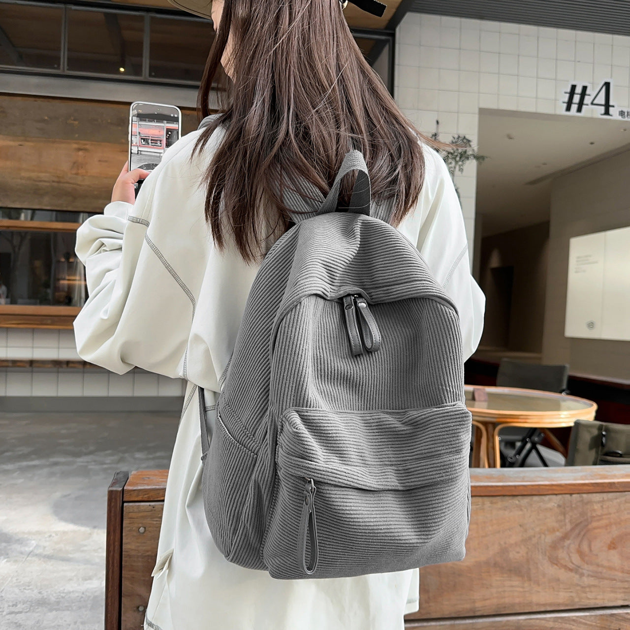 Rucksack mit Strukturiertem Design und Praktischen Frontfächern Brehn