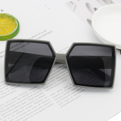 Damen Modische Oversized-Sonnenbrille mit kantigem Design Brehn