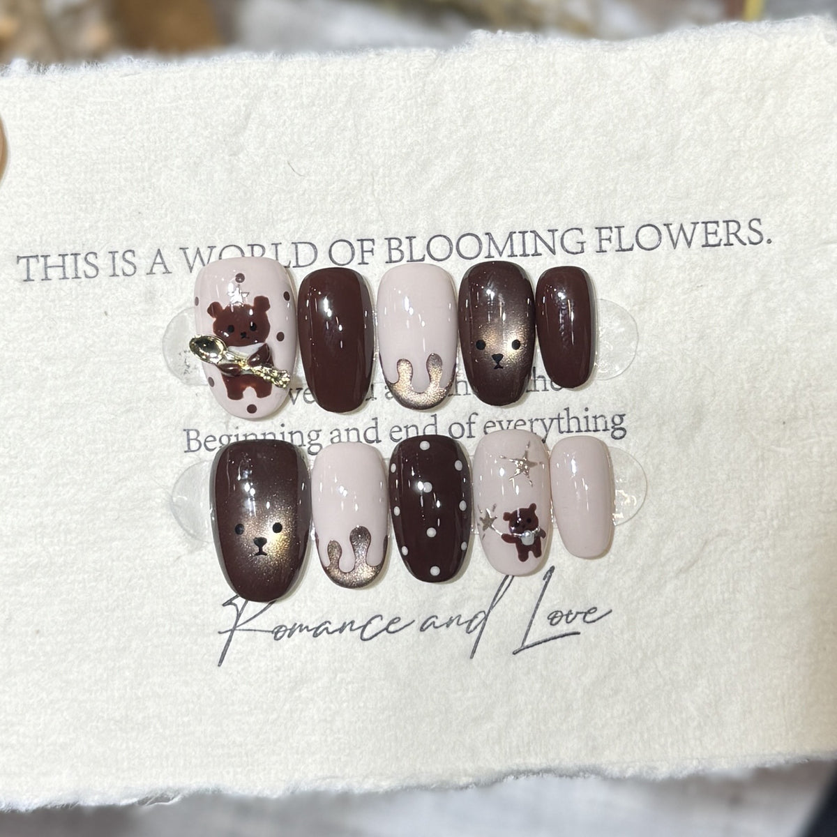 Verspieltes Tier-Themen Press-On Nagelkunst Set Brehn