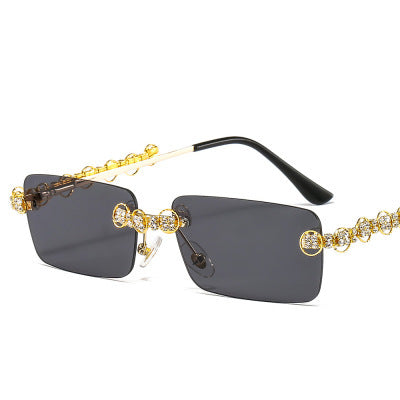 Damen Designer-Sonnenbrille mit funkelndem Rahmen und rechteckigem Glas Brehn