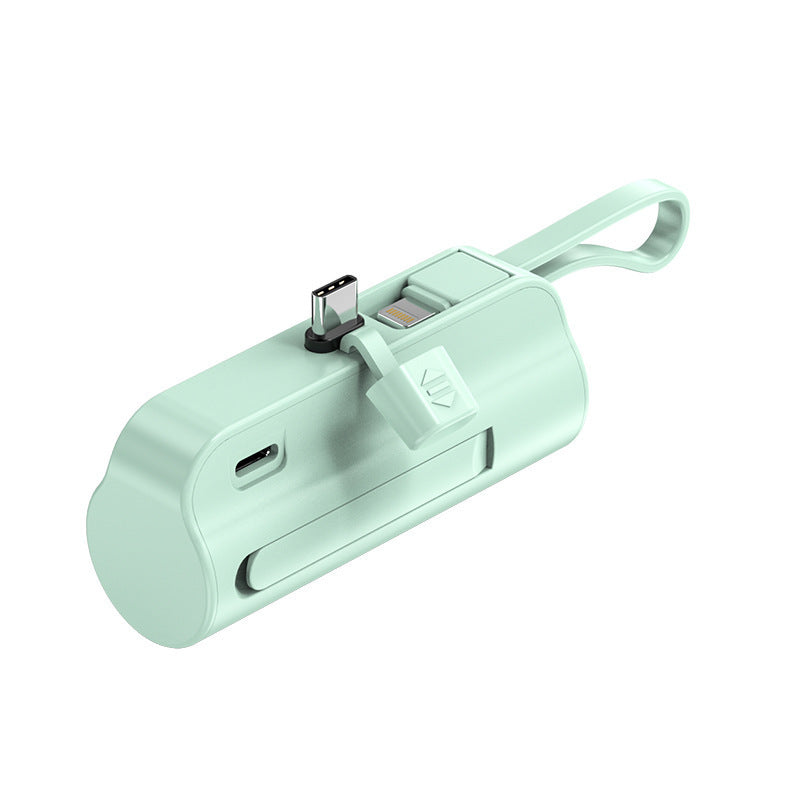 Tragbares Ladegerät mit integriertem Ladekabel und ergonomischem Design Brehn