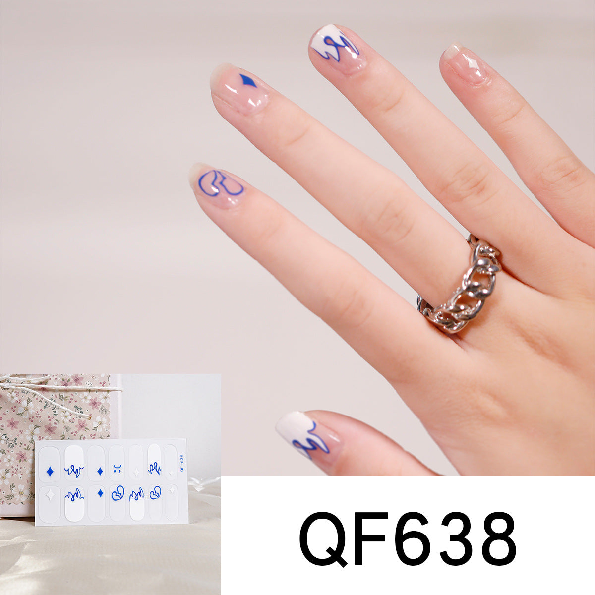Künstliche Nagelgestaltung mit Herz-Motiv Brehn