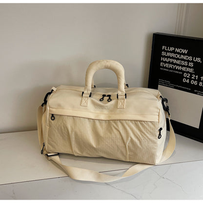 Sportliche Reisetasche Mit Vielseitigen Einkaufsoptionen Brehn