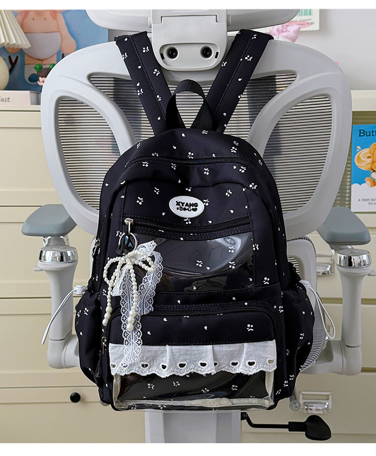 Blumengeschmückter lässiger Schulrucksack
