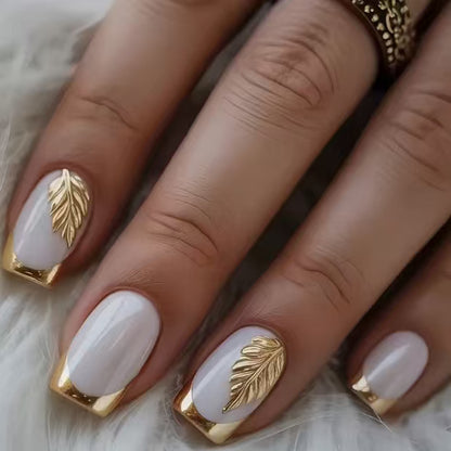 Luxuriöses Blumennagelkunstdesign Brehn