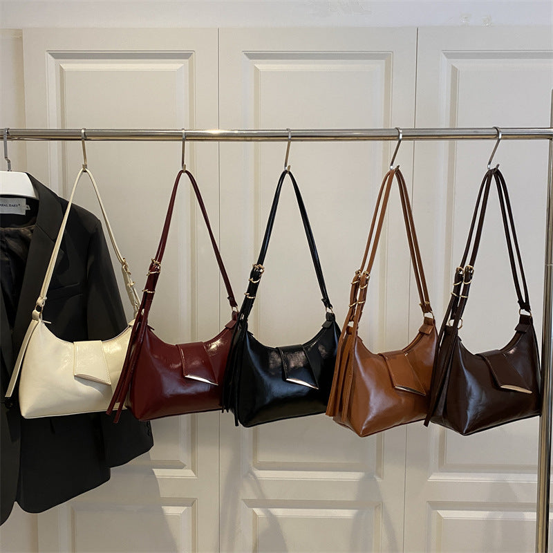 Luxuriöse Patelleder-Schultertasche Brehn