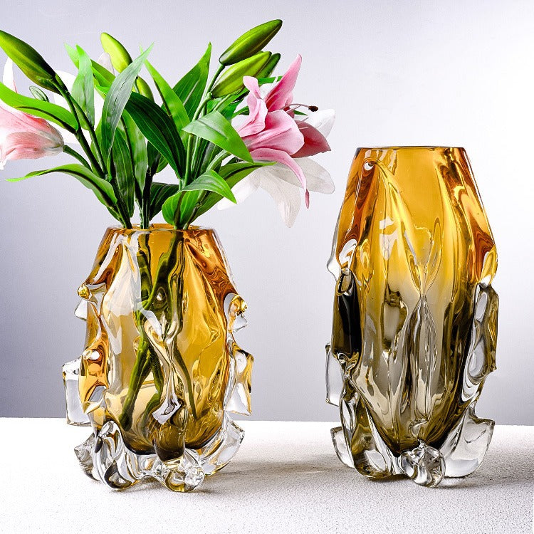 Handgefertigte skulpturale Vase mit geschmolzenem Rand aus dickem Glas Brehn