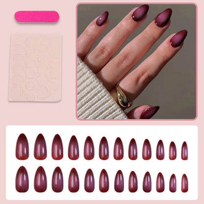 Kunstnagel Set mit vielseitigen Designs und luxuriösem Glanz Brehn