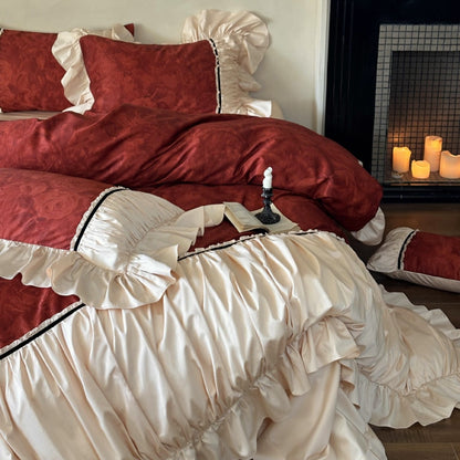 Elegante Rüschen-Bettgarnitur im Vintage-Stil mit Jacquard-Dekor und Volant