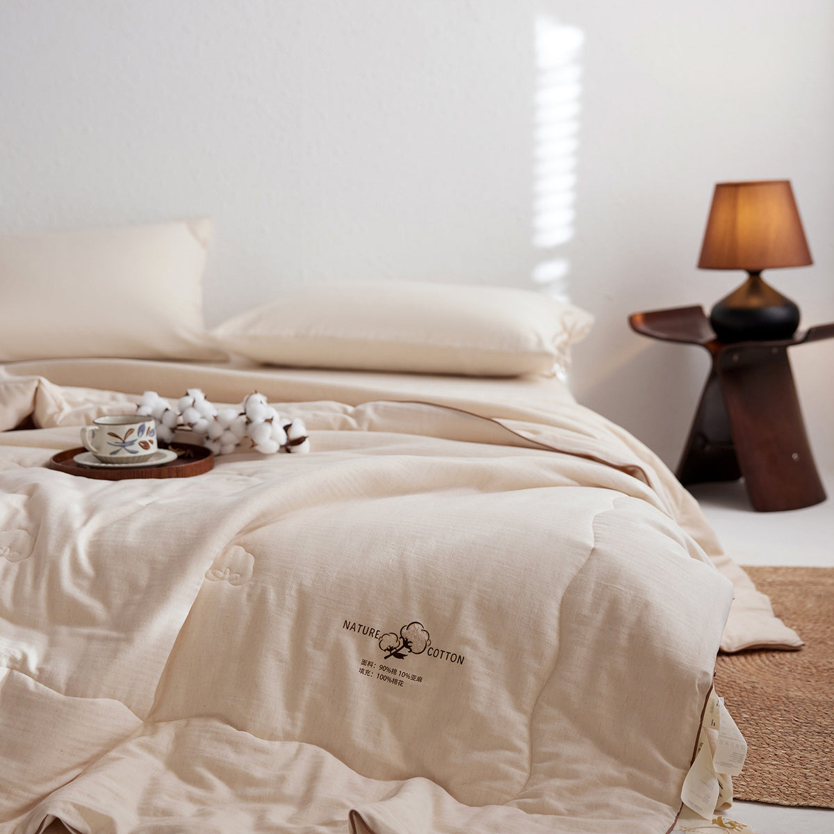 Atmungsaktives Organic Cotton Komforter Set mit verstecktem Verschluss & Kissenbezügen