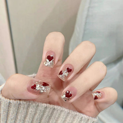 Dekorative Nagelkunst