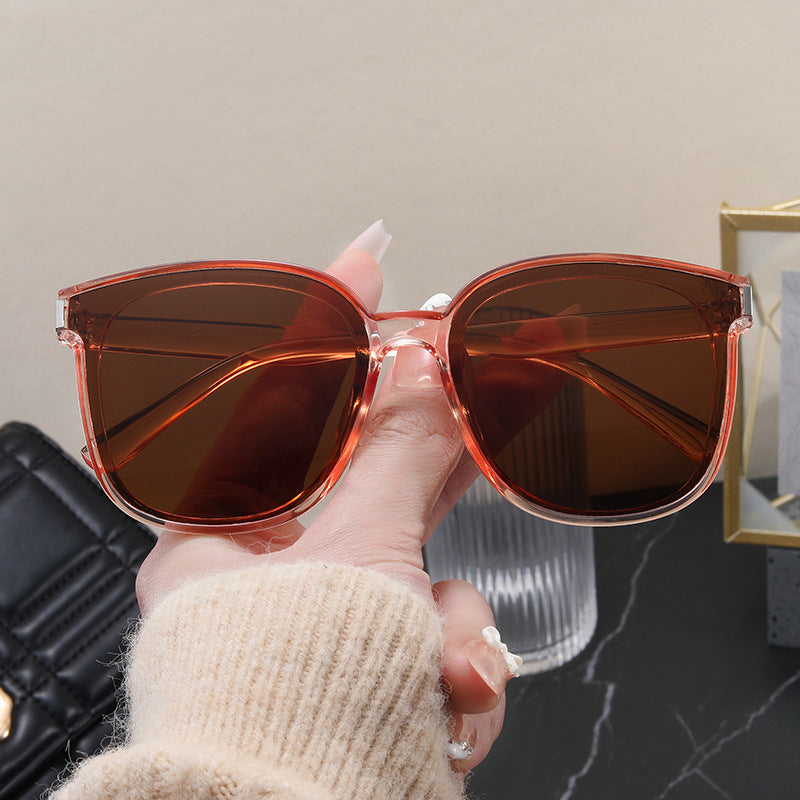 Damen stylische Sonnenbrille mit modischem Design Brehn