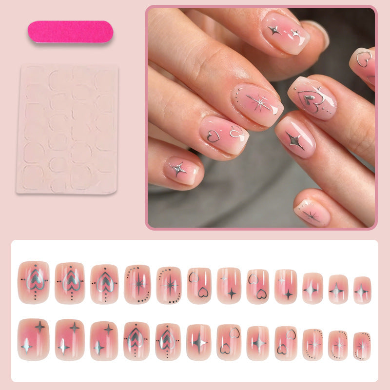 Kunstnagelset mit liebevollen Herz- und Sternenmotiven Brehn