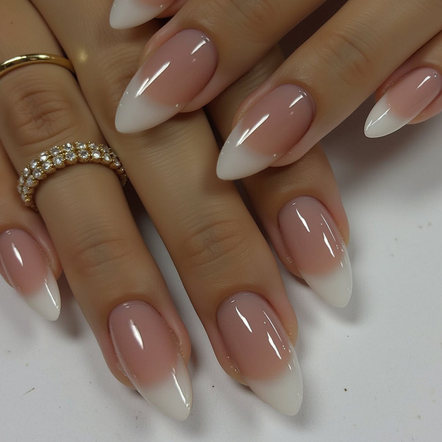 Elegant Ombre Kunstfingernägel Brehn