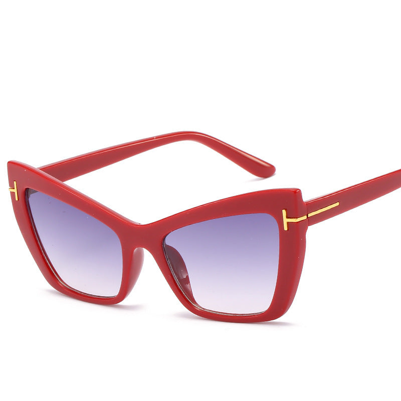 Cat-Eye-Rahmen-Sonnenbrille mit verlaufenden Gläsern Brehn