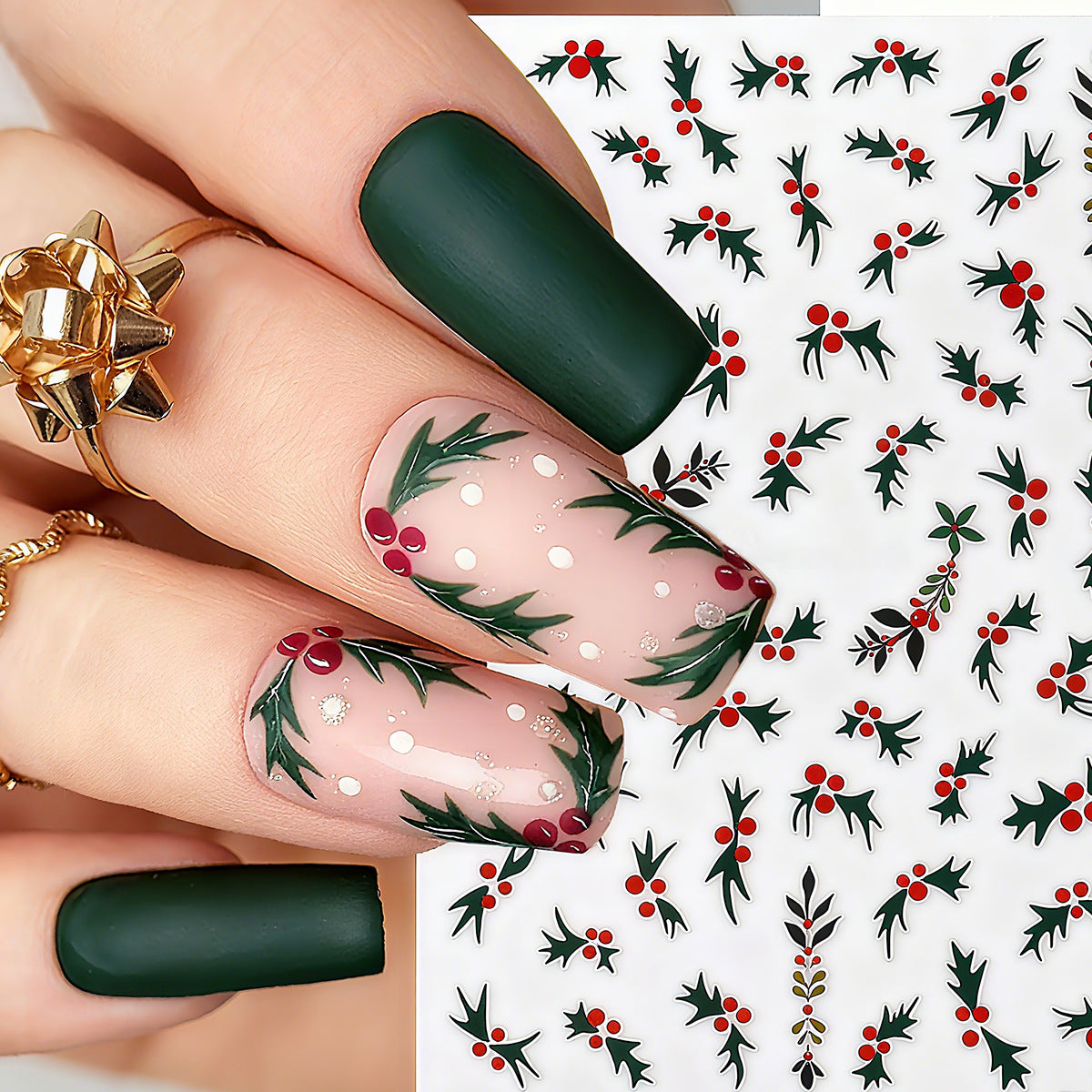 Elegante Kunstnägel mit Weihnachtsdesign Brehn