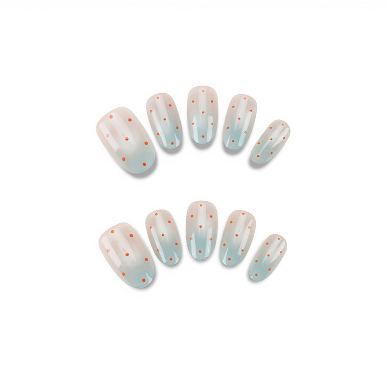 Dekorative Press-On-Nagelkunst mit Ombre-Design Brehn