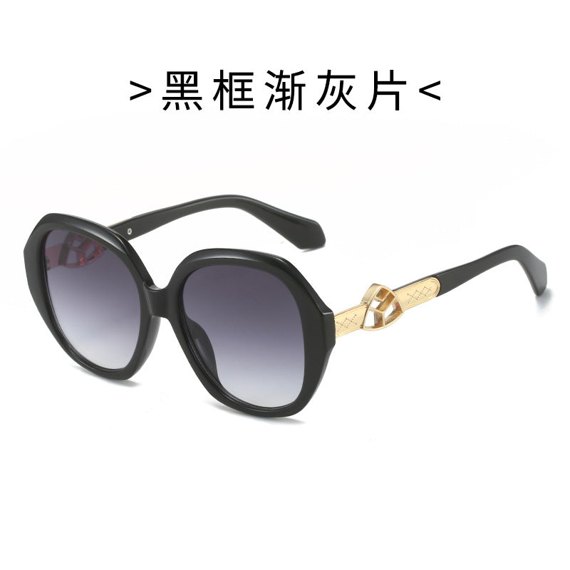 Damen Oversized Sonnenbrille mit goldenen Akzenten Brehn