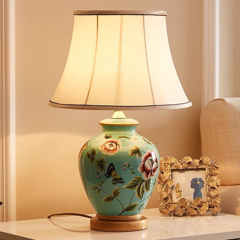Elegante Keramik-Tischlampe