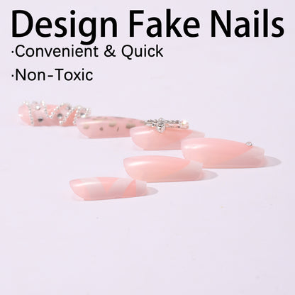 Elegante Nagelkunst mit Glitzer-Design Brehn