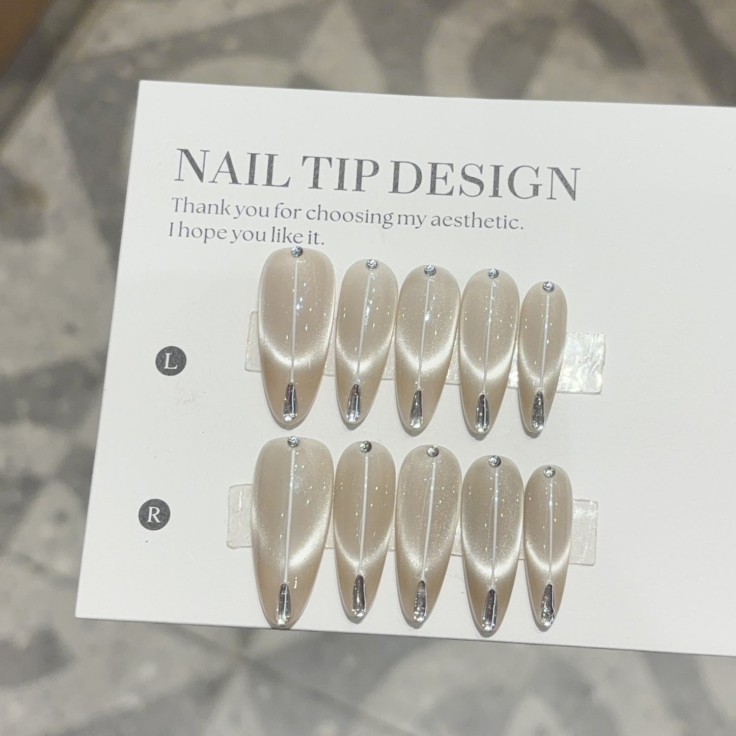 Kunstnagelset mit Elegantem French Style Brehn
