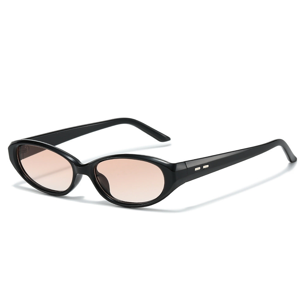 Schlanke retro-inspirierte ovale Sonnenbrille Brehn